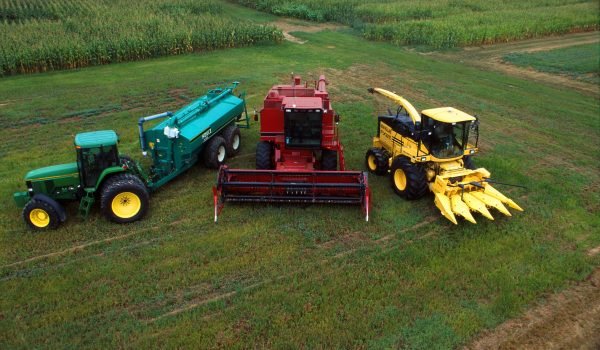Agricultural_machinery